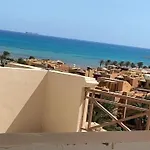 El Sokhna Blue Moon